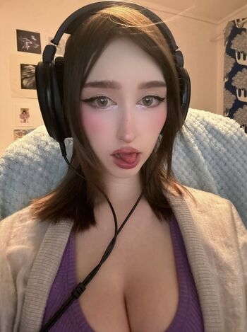 Full leaked Allykitti private onlyfans photo