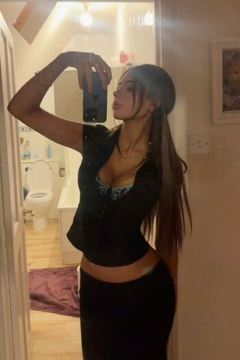 ameliealbrow