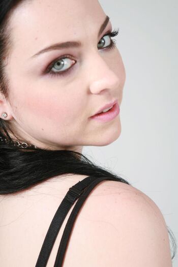 Full leaked Amy lee private onlyfans photo