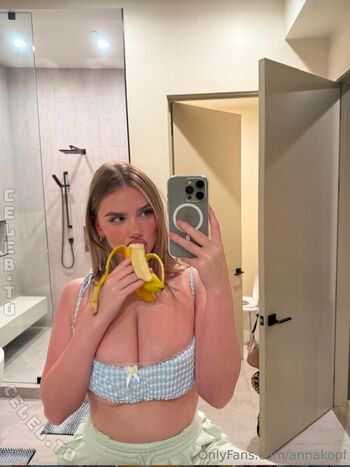 Full leaked Anna kopf private onlyfans photo