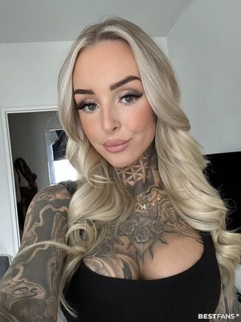 Full leaked Bad xmoni private onlyfans photo