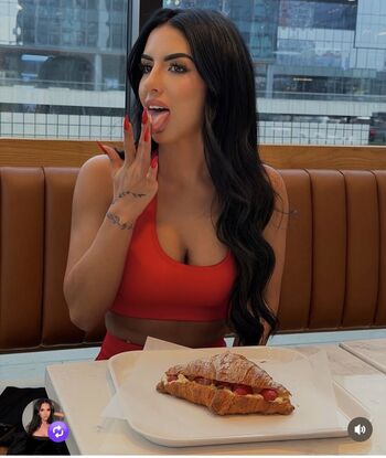 Full leaked Bbykenzi private onlyfans photo