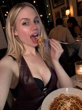 Full leaked Colette cherry  page private onlyfans photo