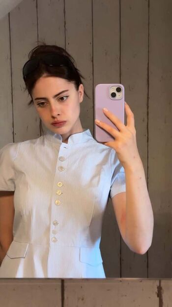 Full leaked Dorozea private onlyfans photo
