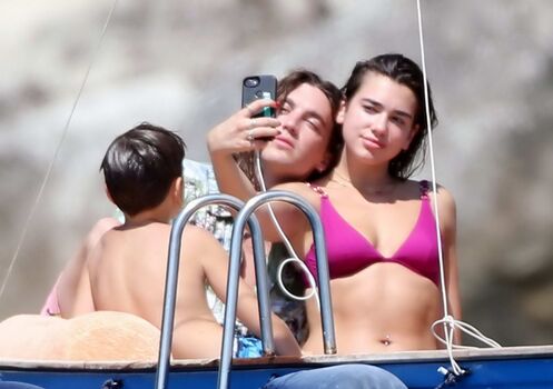 Dua Lipa