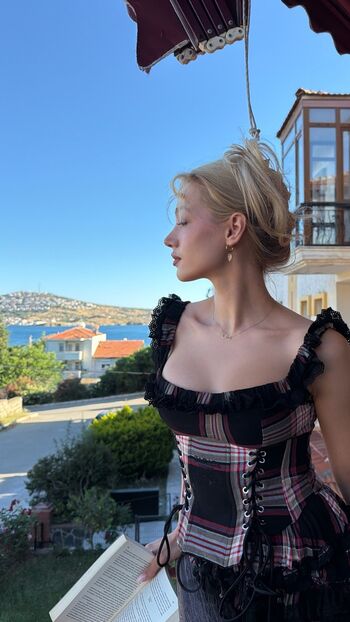 Full leaked Duygu german private onlyfans photo