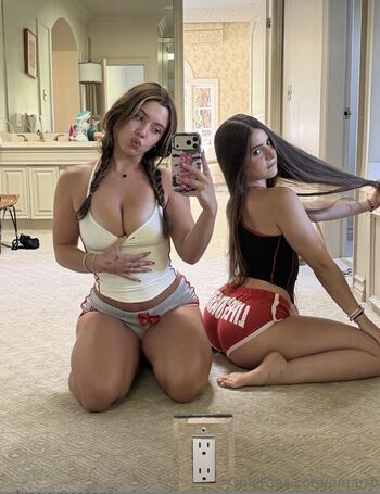 Full leaked Emarr b private onlyfans photo