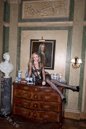Full leaked Emily atack private onlyfans photo