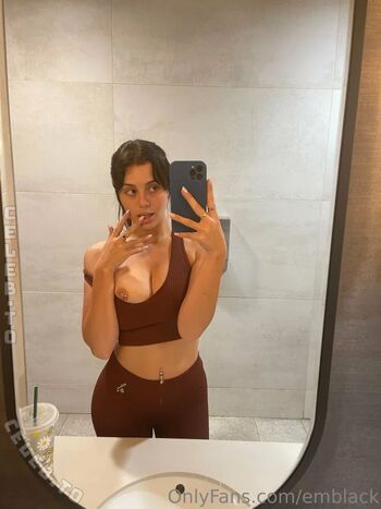 Full leaked Emily black private onlyfans photo