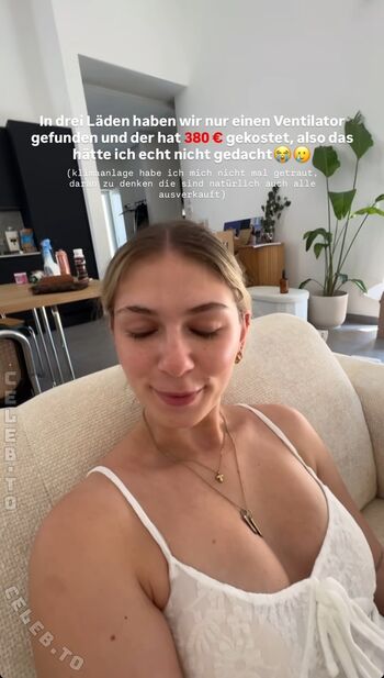 Full leaked Emilylior private onlyfans photo