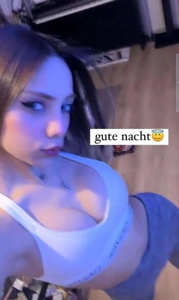 Full leaked Eylladgzel private onlyfans photo