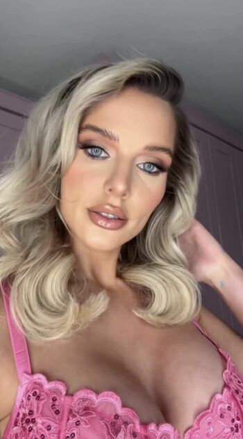 Full leaked Helen flanagan private onlyfans photo