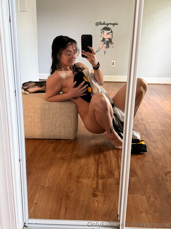Full leaked Linksgroupie private onlyfans photo