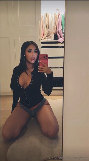Full leaked Maryscrib private onlyfans photo