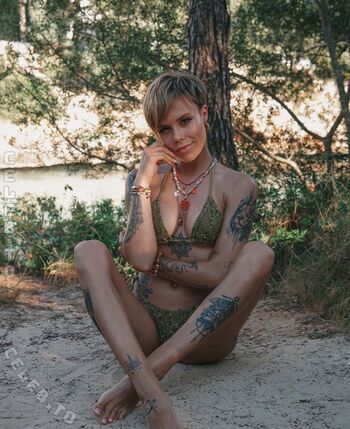 Full leaked Miri be private onlyfans photo