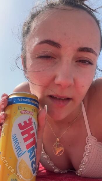 Full leaked Paula hfa private onlyfans photo