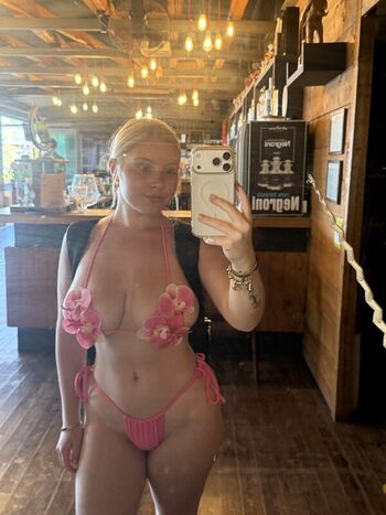 Full leaked Sadie stone private onlyfans photo