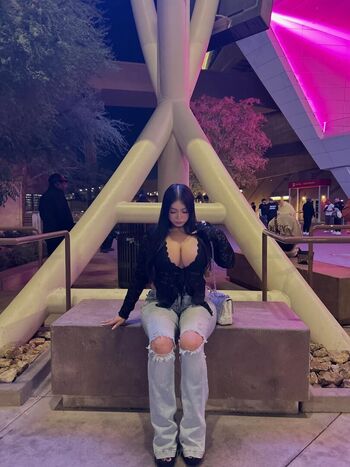 saucyysuzzy