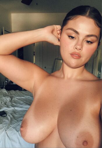 Full leaked Selena gomez private onlyfans photo