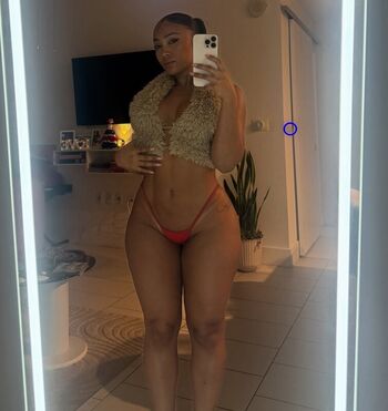 Shey Starr