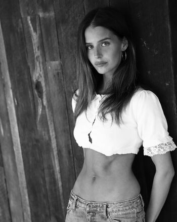 Full leaked Steph mandich private onlyfans photo