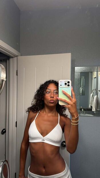 Full leaked Ttahlula private onlyfans photo