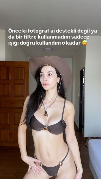 Full leaked Vahide bulu page private onlyfans photo