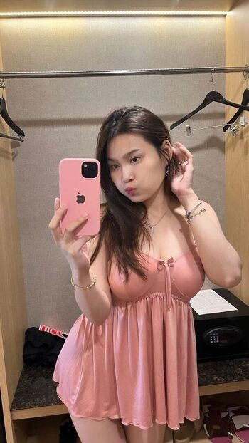 Full leaked Verllyaling private onlyfans photo