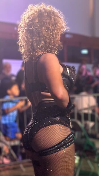 WWE Nikkita Lyons