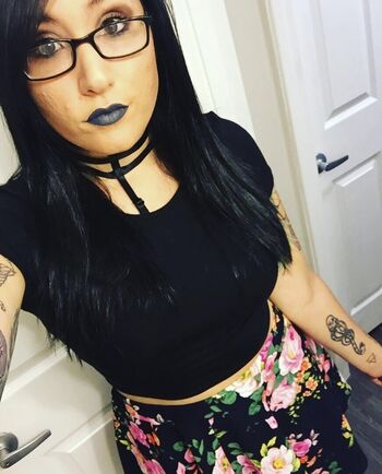 Full leaked Xxcheshire kat private onlyfans photo